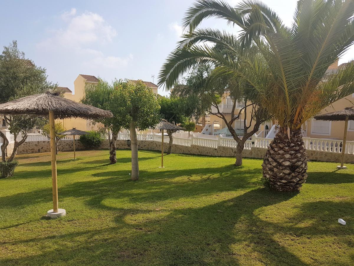 Globus Gran Alacant Villa Santa Pola Eksteriør billede